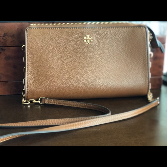 Tory Burch Handbags - $298 Tory Burch Marsden Leather Crossbody Bag